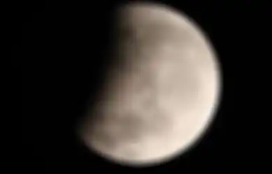Gerhana Bulan Sebagian Terlama Abad Ini, 29 November Pukul 16:02 WIB!