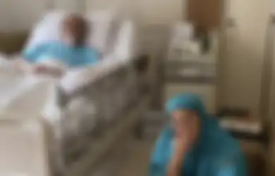 Mantan ART Ibunda Berani Balas Tatapan, Foto Ayah Nirina Zubir Jadi Sorotan, Kini Pakai Selang Oksigen di RS