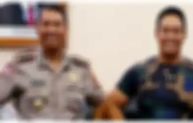 Gagah dengan Seragam Abu-abu, Adik Panglima TNI Jenderal Andika Perkasa Ternyata Menjabat Kabid Propam Polda Metro Jaya, Intip Potretnya Saat Foto Bareng Mantan Kepala BIN