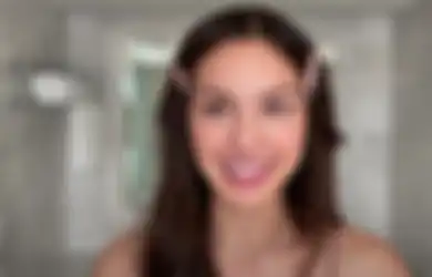Jerawatan, Kulit Olivia Rodrigo Malah Breakout Pakai Skincare!
