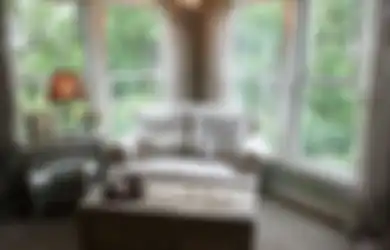 Meski di Rumah Saja, Buat Musim Hujan Tahun Ini Terasa Spesial dengan 5 Cara Ini