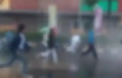 Pelajar SMP di Pamulang Peringati Hari Guru dengan Tawuran, Kok Bisa?