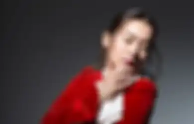 Ingin Maafkan Diri Sendiri & Orang Lain, Mitski Rilis Single Baru 'Heat Lightning'