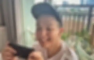 Gayanya Sarkas Tapi Sopan, Komika Ernest Prakasa Sentil Aturan Pemerintah yang Tak Mewajibkan Pejabat Publik Lakukan Karantina, Sindir Siapa?