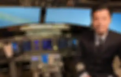 Para Afiliator Binary Option Sedang Dipantau Polisi, Captain Vincent Raditya Terekam Kamera Pamer Mobil Hasil Trading, Netizen: Ini Namanya Bunuh Diri