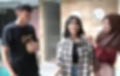 Kepergok Gandengan Tangan di Bandara, Fuji Berani Bantah Dirinya Sudah Jadian dengan Thariq Halilintar, Muka Merahnya Saat Disudutkan Ria Ricis Jadi Tanda Tanya