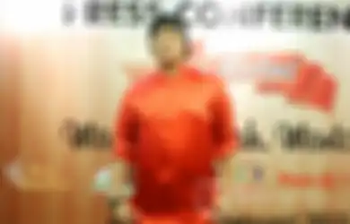 10 Tahun Bungkam, Pemain 'Ngelenong Nyok' Minta Maaf ke Mantan Istri di Acara TV, Dulu Cinlok dengan Seleb Lain: Saya yang Salah