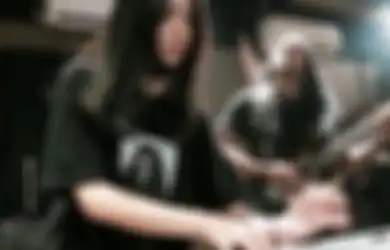 Kini Dengan Vokalis Baru, Isyana Sarasvati dan DeadSquad Garap Ulang Single Kolaboratif 'Il Sogno' Jadi Lebih Brutal