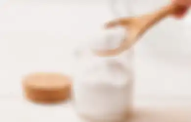 Cuma Bermodal Baking Soda yang Ditabur ke Kulkas Semalaman, Begini Kondisi Lemari Es Esoknya!