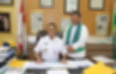 Foto Wali Kota Bekasi Bareng Anies Baswedan Banjir Komentar, Rahmat Effendi Ngotot Tulis Anggaran Karangan Bunga Rp 1,1 Miliar