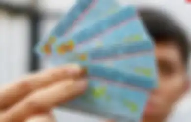 Aplikasi Alpukat Betawi Terintegrasi Dengan GoSend, Ambil e-KTP Baru Jadi Gampang!