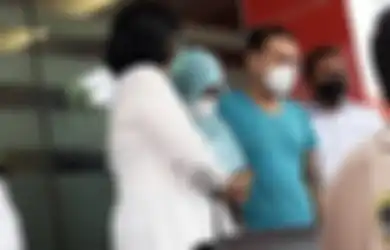 Penyanyi Dangdut V Ditangkap di Kediamannya Bersama Suaminya karena Konsumsi Narkoba, Polisi Temukan Adanya Bukti Pemesanan Sabu