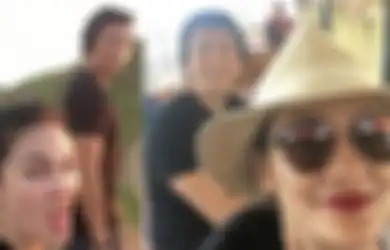 Dulu Sempat Buta Mata Hingga Labrak Syahrini yang Kini Jadi Istri Reino Barack, Luna Maya Kini Mengaku Tersadar dan Bersyukur Lantaran Putus dengan Sang Mantan