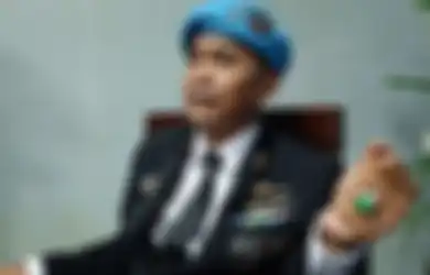Sempat Hebohkan Satu Indonesia Gegara Ngaku Keturunan Prabu Siliwangi, Lord Rangga dengan Pedenya Mengaku Didekati Sederet Artis Cantik Tanah Air, Salah Satunya Anya Geraldine: Sama-sama Menyelami