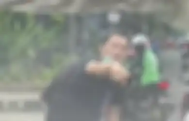 Foto Pelaku Pemerasan di Pasar Rebo Diburu, Modusnya Pura-pura Pincang Gegara Ditabrak