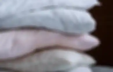 Bahaya Bisa Sebabkan Jerawat Hingga Alergi, Kenali Tanda-tanda Bantal Harus Diganti, Jangan Dipakai Lagi Yah!