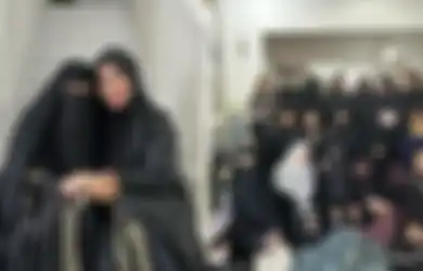 Ikut Kajian Umi Pipik, Reza Artamevia Tampil Syar'i Hingga Merdu Lantunkan Sholawat, Istri Mendiang Uje Lempar Pujian: Nggak Sombong Pisan