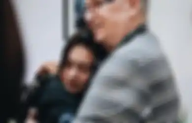 7 Tahun Enggak Ketemu, Ayahnya Jadi Kado Terbaik Ulang Tahun Sandrinna