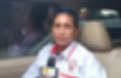 Sebut Punya Darah Biru Keturunan Sultan, Firdaus Oiwobo Ancam Bakal Polisikan Raffi Ahmad dan Andre Taulany Gara-gara Hal Ini, Ada Apa?