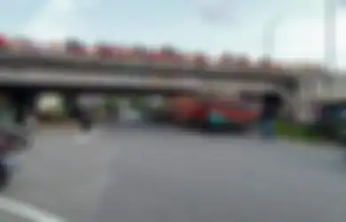 Angkut 17 Penumpang, Berikut Fakta-fakta Bus Tabrak Flyover hingga Bagian Atapnya Terpisah di Padang Panjang, Sang Sopir Disebut-sebut Alami Ini
