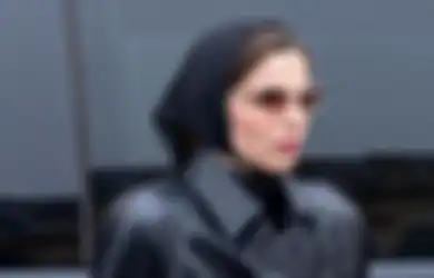 Standar Ganda Prancis: Headscarf Jadi Tren Fashion, Hijab Dilarang!