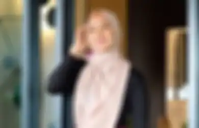 Bak Ogah Andalkan Harta Anaknya Sang Juragan Kos-kosan 4 Lantai, Ibunda Artis Tya Ariestya Pilih Buka Warung Makan, Kerja Keras di Dapur Demi Kumpulkan Uang Buat Hal Ini