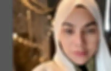 Janda Faisal Harris Angkat Kaki dari Rumah Mewah Seharga Rp 49 Miliar, Hunian Baru Sarita Abdul Mukti Kini Disebut Berada di Gang Sempit, Intip Penampakannya Tampak Asri