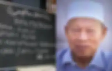 Innalillahi Wa Innailaihi Rojiun, Semarang Berduka Hebat, Sosok Pak Gik Pemilik Angkringan Legendaris Meninggal Dunia, Rumah Duka Banjir Pelayat dari Para Pelanggan Setia