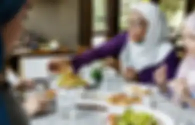 Tetap Sehat Selama Puasa Ramadhan, Pilih Menu Berbuka dengan Makanan Enak Ini, Gak Bakal Kalap Makan Terlalu Banyak