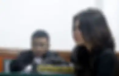 Subuh-subuh Terjun dari Lantai 8 Apartemen Kalibata, Ini Sosok Novi Amelia, Model Cantik yang Sempat Bikin Geger Gara-gara Cuma Pakai Celana dalam dan Bra Saat Tabrak 7 Orang