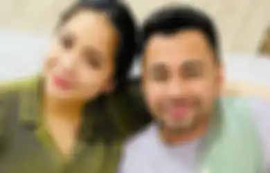 Cuma Bisa Video Call Saja, Tangis Nagita Slavina Pecah Saat Rayakan Ulang Tahun Bersama Suaminya, Raffi Ahmad: Doain Aku Sehat