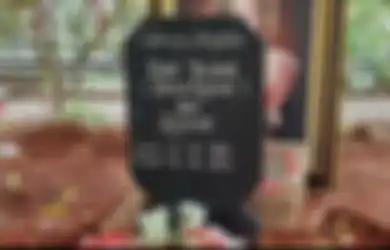 Foto Nisan Dorce Gamalama dengan Nama Ayahnya Tersebar, Ini Alasan Almarhum Ingin Kenali Sosok Orangtuanya