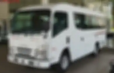 Keluarga Besar Angkut Semua, Segini Harga Sewa Isuzu Elf Per Hari Lepas Kunci, Cocok untuk Mudik Ramadhan 2022