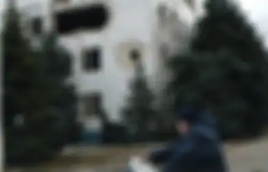 'Mereka Menembak, Kami Sembunyi': Cerita Mengerikan Bagaimana Warga di Garis Terdepan Ukraina Sambung Nyawa Setiap Hari di Tengah Bombardir Pasukan Tak Dikenal Rusia Ini