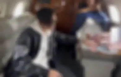 Kadung Dicibir, Indra Kenz Pamer Foto Tidur di Atas Tumpukan Uang, Polisi Enggan Gegabah Sita Aset Afliator Binomo