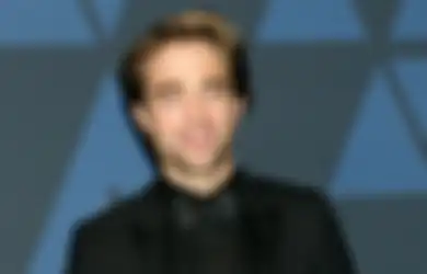 Robert Pattinson Sampai Nonton Pertarungan Kelelawar Buat Referensi Akting!