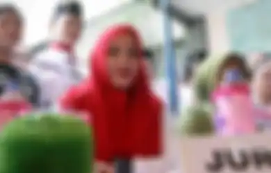 Lemari Rumah Ayahnya Jatuh Saat Janda Adjie Massaid Asyik Nyapu, Angelina Sondakh: Mana Obeng, Mana Tang, Ilmu di Lapas Bisa Dipakai