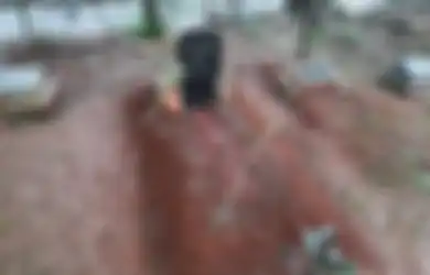 Surat Wasiat Tak Pernah Ada Wujudnya, Keluarga Kandung Laporkan Pengacara Dorce Gamalama yang Bawa Sertifikat Rumah Mendiang Entah ke Mana: Kami Merasa Dibohongi
