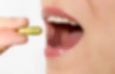 Dari Gagal Ginjal Hingga Halusinasi, Ini Bahaya Keseringan Minum Obat Warung!