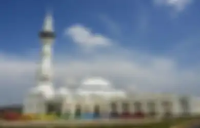 Jadi Ikon Kota Batam, Ini Sejarah Masjid Sultan Mahmud Riayah Syah, Punya Payung-payung Khas Masjid Nabawi