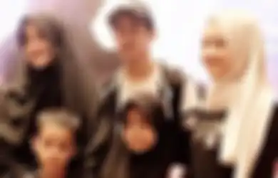 Tak Pernah Terekspos, Putra Bungsu Uje Kini Sudah Beranjak Remaja, Attaya Digadang-gadang BakalJadi Penerus Sang Dai Kondang, Intip Sosoknya yang Pandai Mengaji dan Bershalawat