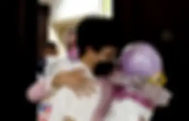 Hatinya Teriris, Angelina Sondakh Tahu Keanu Massaid Justru Rindu Sosok yang Dekat dengan Sang Ayah, Foto Lawasnya Disorot