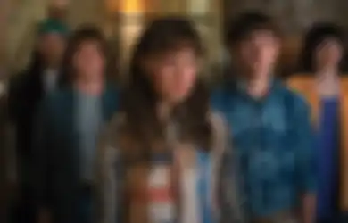 Nggak Cuma Akting, 5 Aktor Stranger Things Ini Ternyata Anak Band Juga