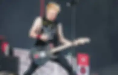 Deryck Whibley: Album Baru Sum 41 Adalah Penghormatan Kami Buat Black Sabbath