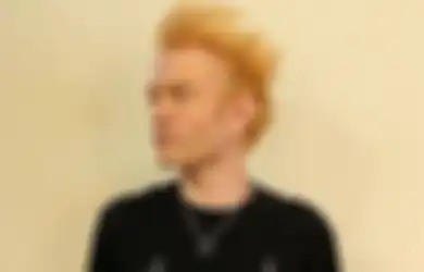 Vokalis Sum 41: Gantiin Chester Bennington itu Tugas yang Nggak Mungkin