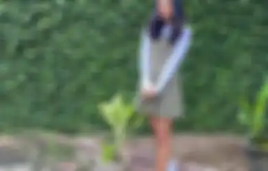 Novia Bachmid Latihan Vokal di Laut dan Gunung Bareng Sang Ayah