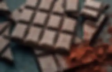 Enggak Rugi! Makan Cokelat Hitam Justru Dapat 5 Manfaat Kesehatan Ini!