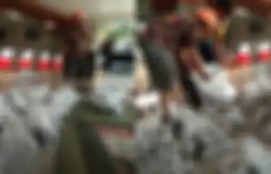 Demi Istri, Haji Endang Gotong 8 Kuintal Koin Rp 500 ke Dealer untuk Beli Mobil Pajero, Ternyata Punya Usaha Sederhana yang Omsetnya Bikin Geleng-geleng Kepala