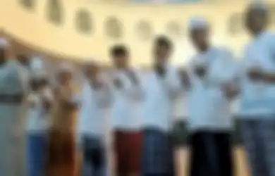 Dijelaskan Ustaz Abdul Somad, Ini Hukum Baca Amalan Doa Qunut Saat Salat Witir Pada Malam 15 Ramadan
