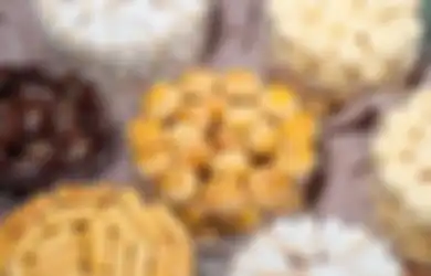 Bikin Kue Kering Lebaran Sendiri? Hindari 4 Kesalahan Ini Biar Tekstur Kue Enggak Keras!